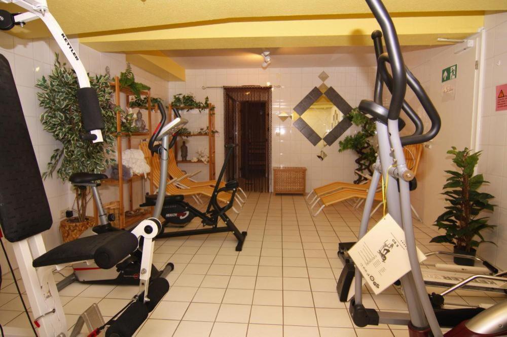 Appartementhaus Pinamar In 샬베우츠 외부 사진